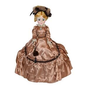 Vintage Madame Alexander Doll Manet Portrait Doll #2225